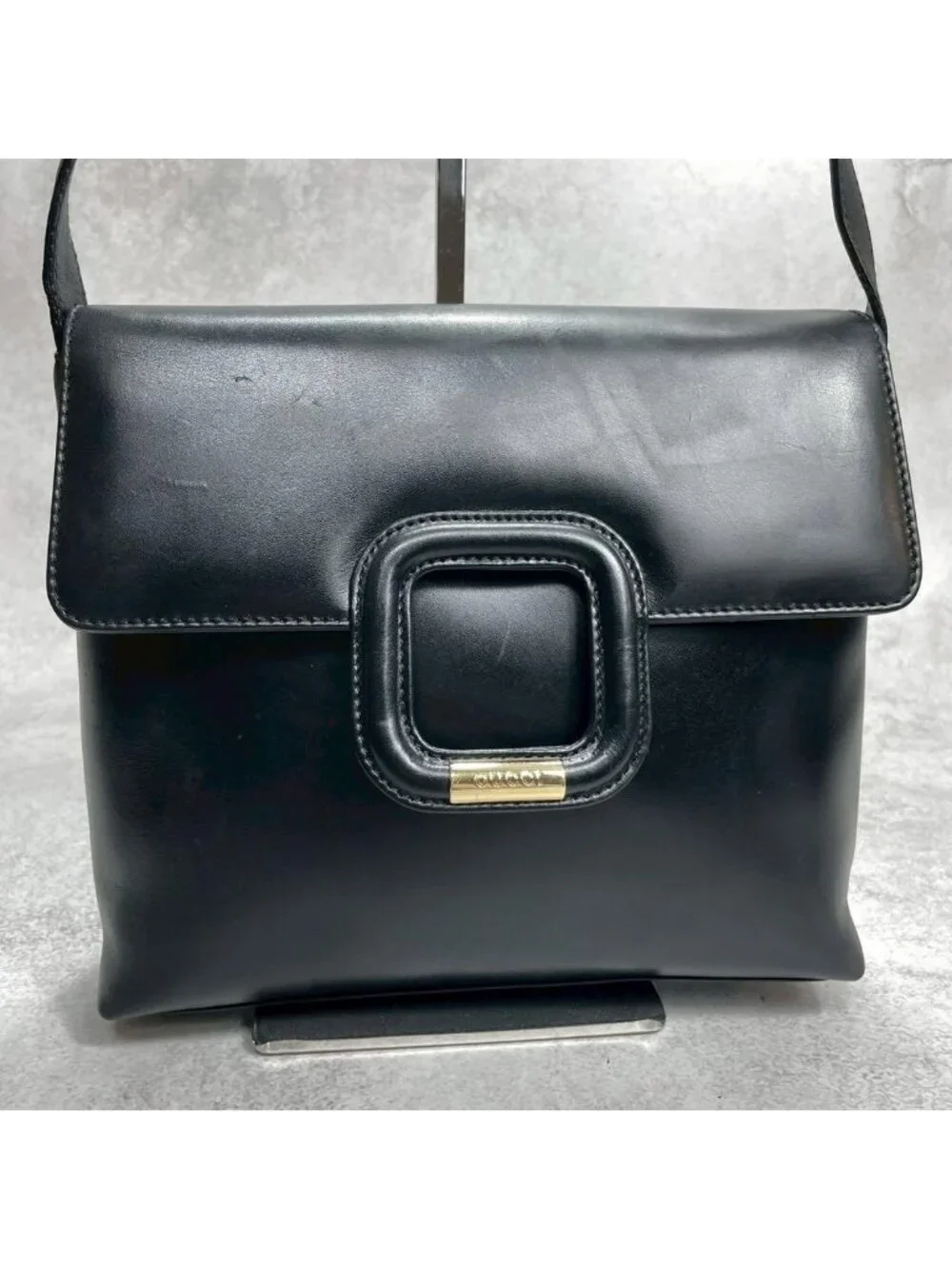 Gucci Shoulder Bag Black Leather Gold